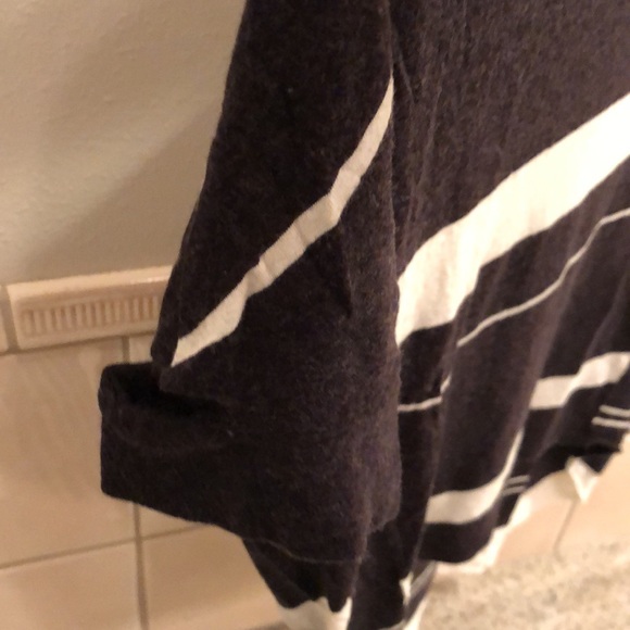 New All Saints Wavy wool striped pullover t-shirt - Picture 8 of 13